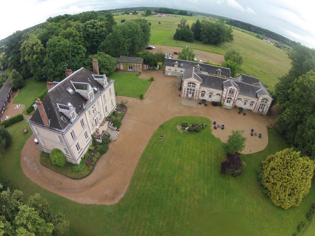 Domaine De Bel Air Hotell Cérans-Foulletourte Exteriör bild
